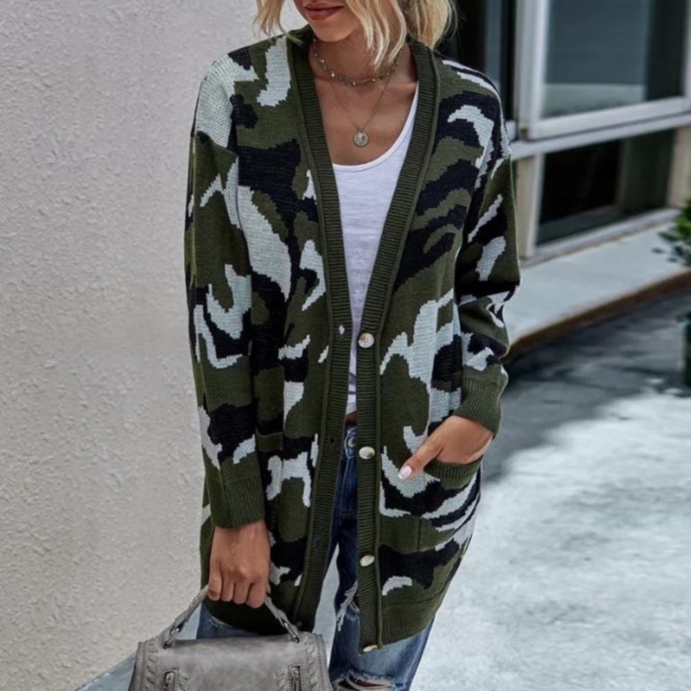SOLD OUT CLEARANCE Olive Camouflage Button Front Knit Cardigan - Picture 3 of 8